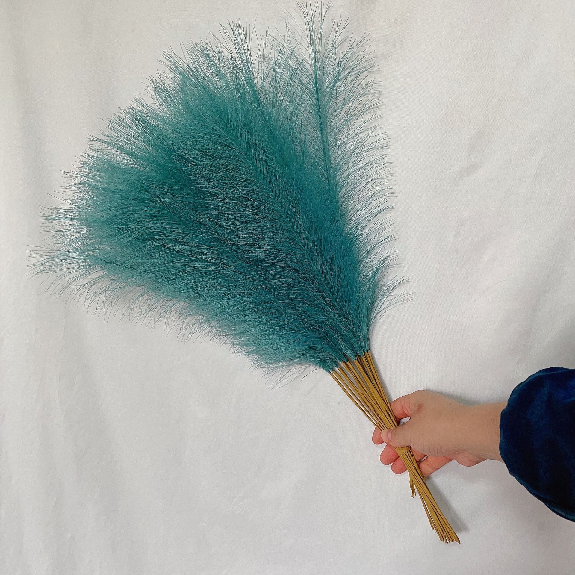 Fluffy Pampas Grass 55cm - Decorative Dried Flowers Tiffany Blue Pampas Grass