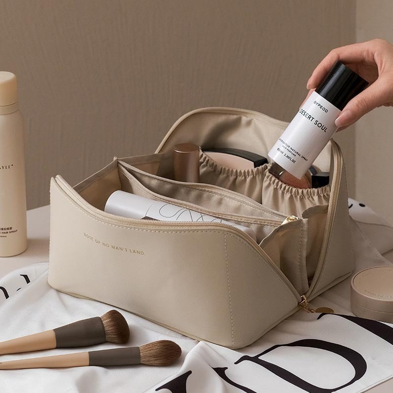 Large Capacity Travel Cosmetics Bag White Travel Cosmetics Bag